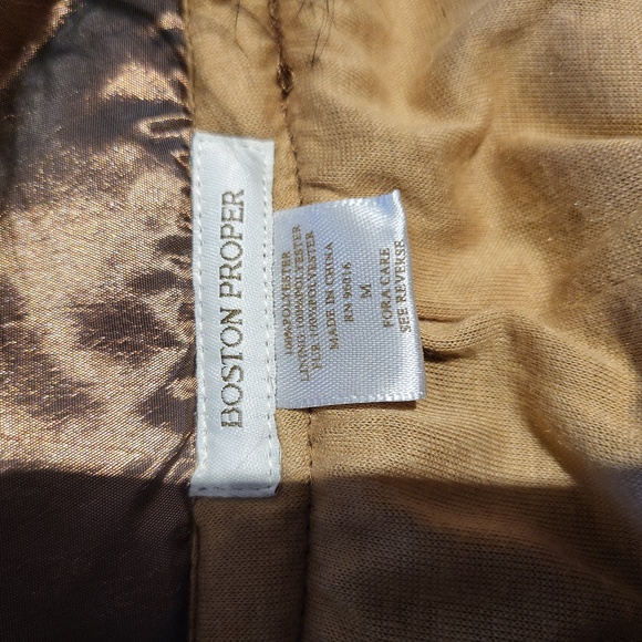 Boston Proper Medium Vest. Brown - Picture 2 of 2